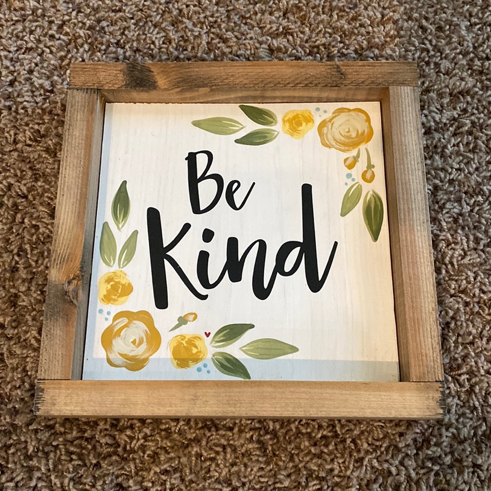 Jelly Bird Signs “Be Kind” wood painted sign - like new